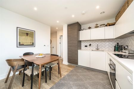 Plowden Road, London, SE3 9JG - Photo 3