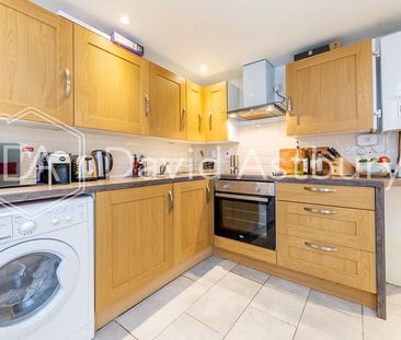 2 bedroom ground floor flat to rent - Photo 5