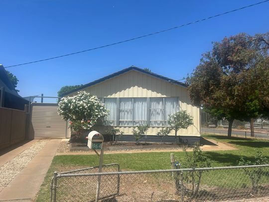 Renovated Three Bedroom House - Photo 1