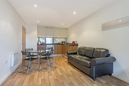 1 bedroom flat to rent - Photo 3