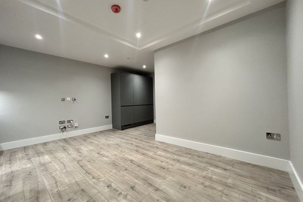 Jarrom Street - Photo 1