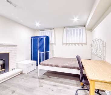 For Lease - 37 Allangrove Crescent Unit# Basement, Toronto, Ontario - Photo 3