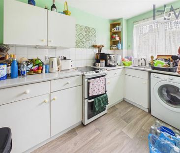 1 bedroom maisonette to rent - Photo 2