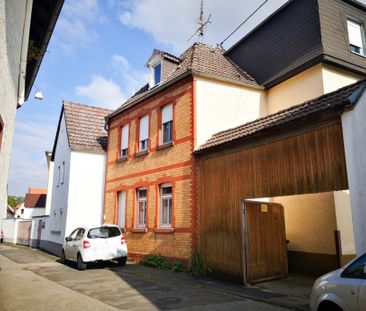 GEMÜTLICHE 1-ZIMMER-WOHNUNG MIT STELLPLATZ IN DELKENHEIM - Photo 6