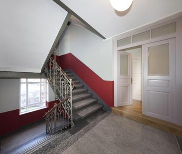 DG-Maisonette-Traum im sanierten Altbau mit Fußbodenheizung, Parket... - Photo 1