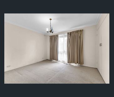 GREAT LOCATION - Photo 4