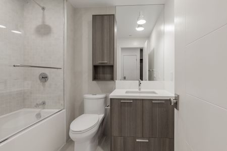 For Lease - 31 York Garden Way Unit# 1001, Toronto, Ontario - Photo 3