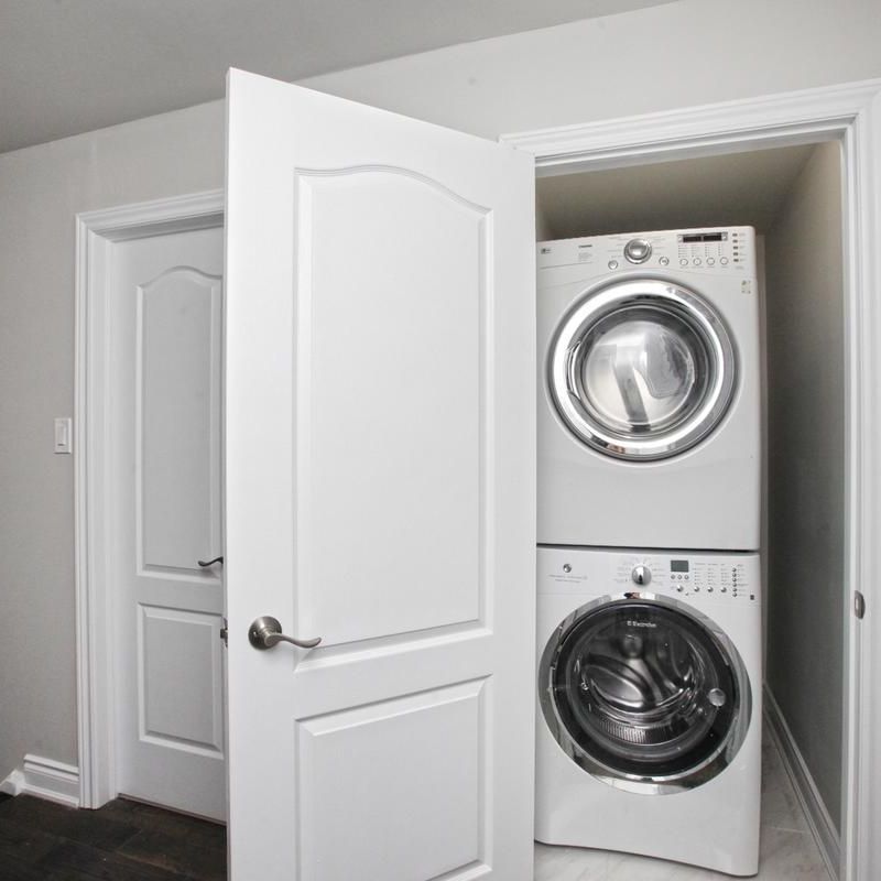 For Lease - 96 Simmons Boulevard, Brampton, Ontario - Photo 1