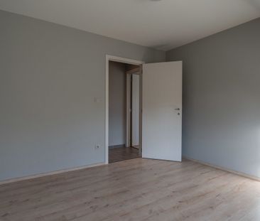 Recente woning met 3 slaapkamers en garage op ideale locatie - Photo 3