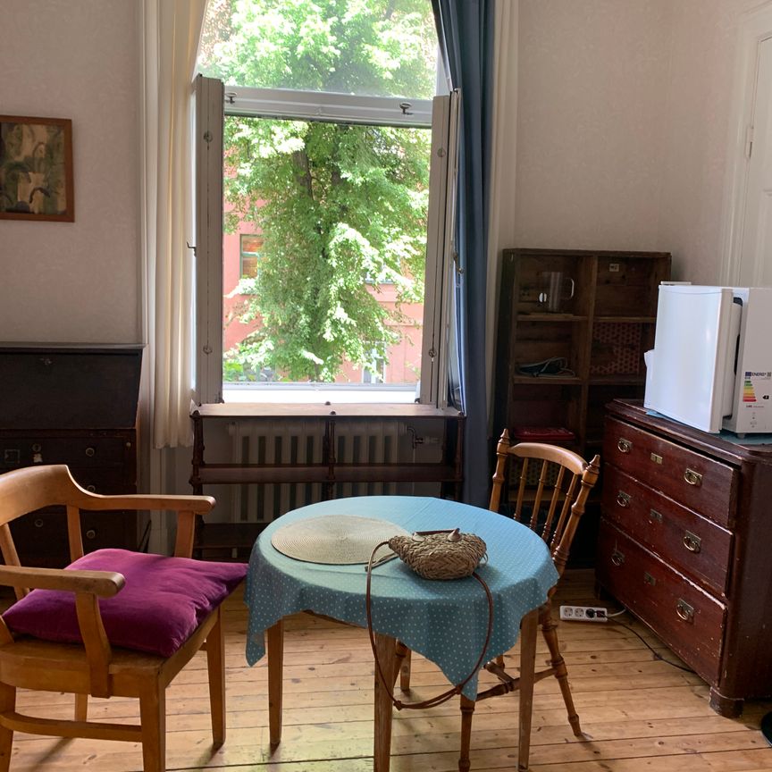 Olof Palmes Gata, Stockholm - Photo 1