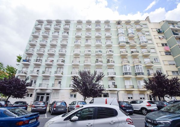 Apartamento T3 em Lisboa
