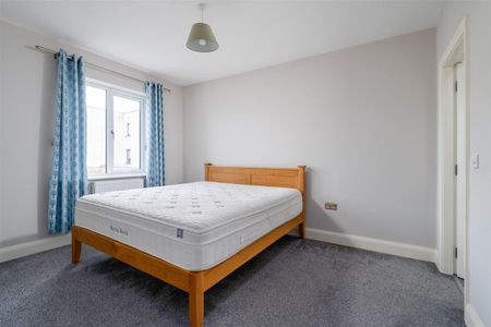 2 Hallwell Drive, Adamstown, Lucan, County Dublin - Photo 3