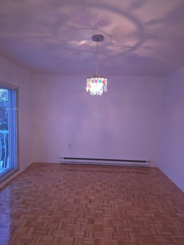 9102 Rue Maritain, H1R 3K6, H1R 3K6, Montréal - Photo 2