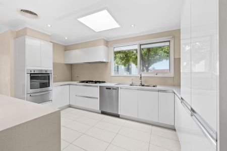 A cul-de-sac gem just metres from schools - Photo 5