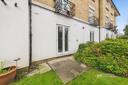 1 bedroom flat to rent - Photo 3