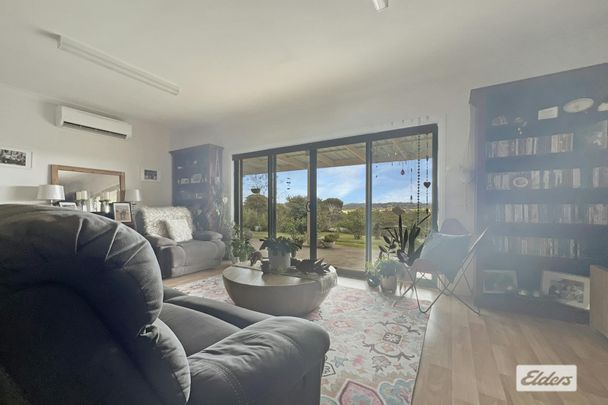 Spectacular Views only minutes from town - Photo 1