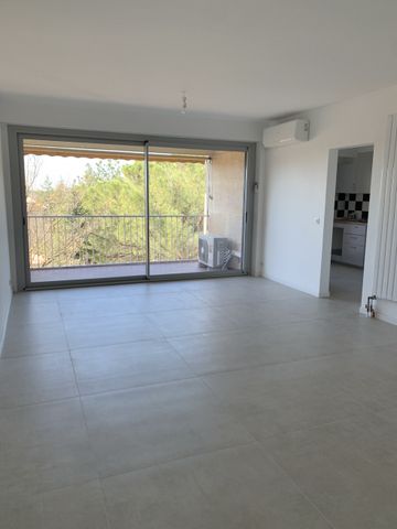 Appartement - Aix-En-Provence (13090) - 93.29 m² - - Photo 2