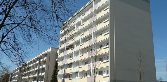 2 Raum-Wohnung mit Balkon und Aufzug - Photo 2