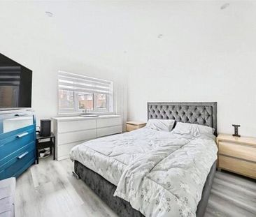 Lynwood Crescent, Ascot, Berkshire, SL5 0BL - Photo 5