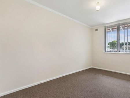 28 Scanlon Way, Lockridge WA 6054 - Townhouse For Rent | Domain - Photo 2