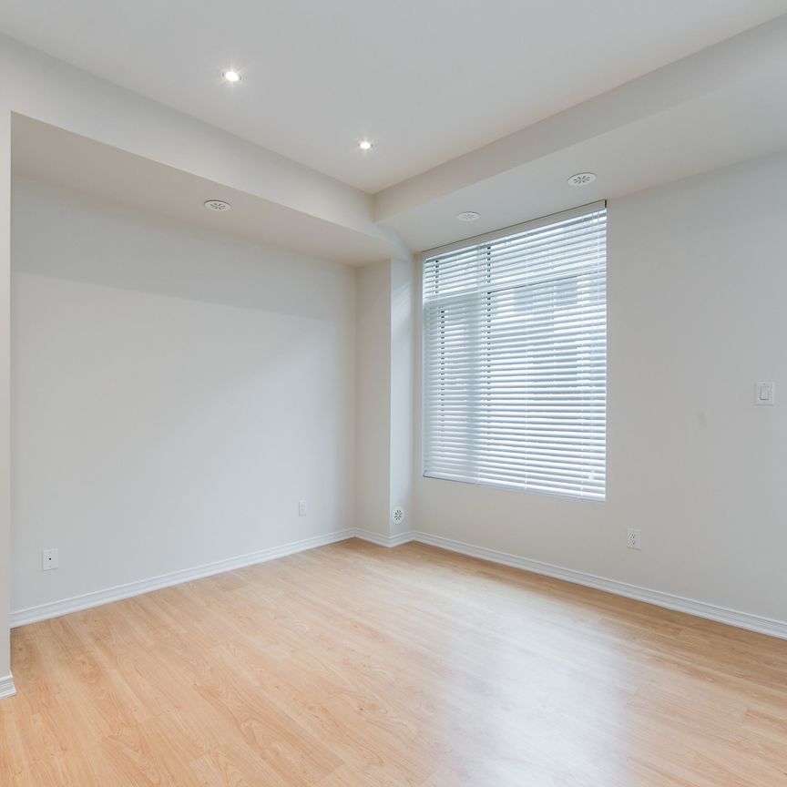 For Lease - 23 Applewood Lane Unit# 79, Toronto, Ontario - Photo 1