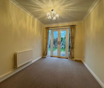 3 bedroom semi-detached house to rent - Photo 2