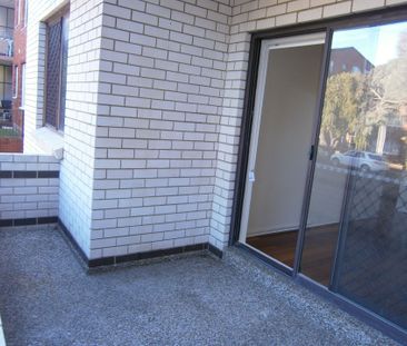 Renovated Two Bedroom Unit &plus; Large Garage - Photo 3