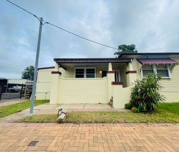 Dual Occupancy Property - Convenient Location - Photo 6