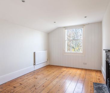 2 Bed Terraced House, York Road, BN3 - Photo 5