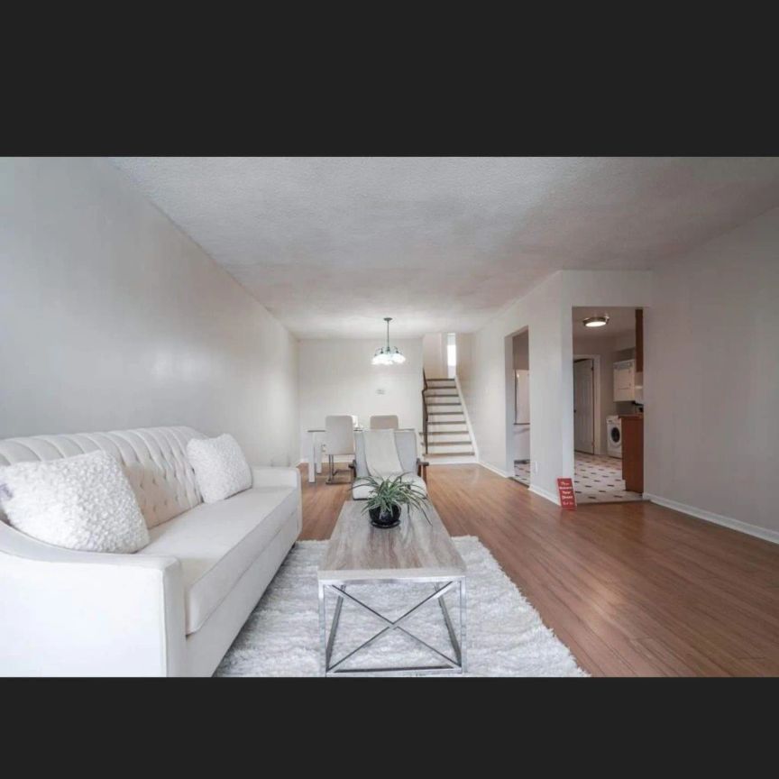 26 Greenleaf Terrace - Photo 1