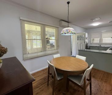 THREE BEDROOM FAMILY HOME - SOUTH DUBBO GEM - Photo 4
