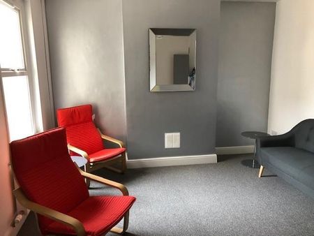 4 bedroom house share to rent - Photo 2