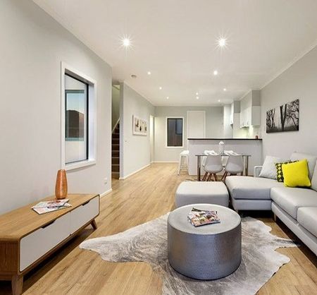 92 Blair Street, Maribyrnong VIC 3032 - Photo 5