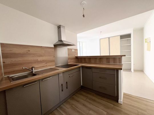 Location Appartement 2 pièces 33m² LA CIOTAT 13600 - Photo 1