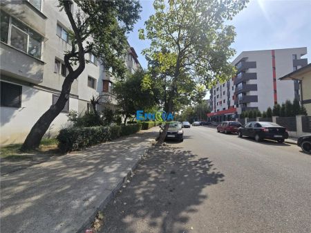 Chirie Apartament 3 camere decomandate. Zona Nord, str. 22 Decembrie - Fotografie 5