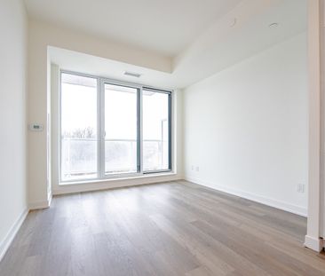 For Lease - 6 David Eyer Road Unit# 409, Richmond Hill, Ontario - Photo 1