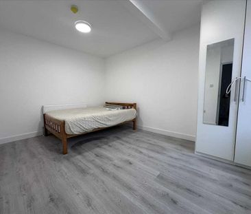 5 bedroom terraced house to rent - Photo 1