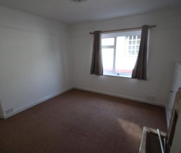 3 bedroom bungalow to rent - Photo 3