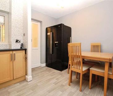 Portnoi Close, Romford, RM1 - Photo 2