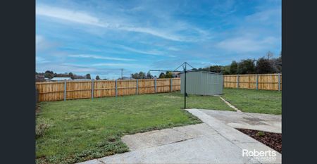 Charming 3-Bedroom Brick Home - Photo 2