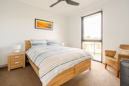 Seconds From the Sand - Photo 2