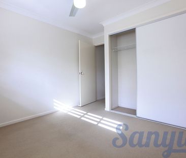 Modern Low-Maintenance Living in Calamvale - Photo 3