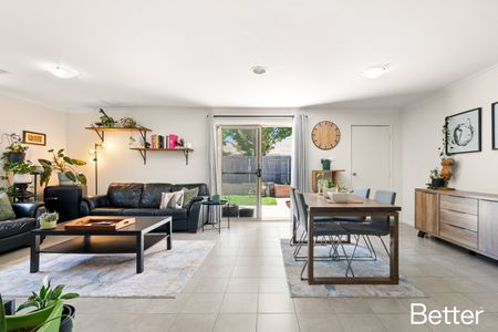 12/4 Lawrenson Circuit, Jacka ACT 2914 - Townhouse For Rent | Domain - Photo 5