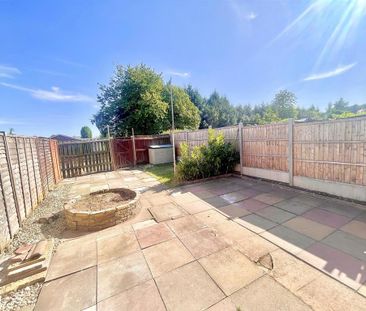 3 bedroom detached house to rent - Photo 4