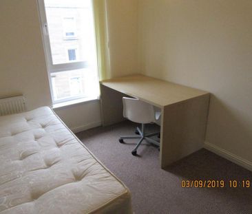 4 bedroom house to rent - Photo 1