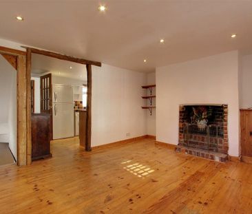 2 bedroom cottage to rent - Photo 2