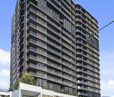Modern stylish 2 bedrooms 2bathrooms apartment situated in Newstead - Photo 1