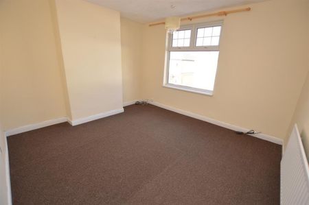 2 bedroom House To Let - Photo 3