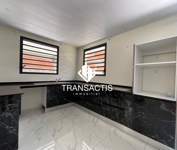 Location Maison 4 pièces 90m² MATOURY 97351 - Photo 2