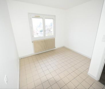 Location Appartement 4 pièces 79m² MACON 71000 - Photo 6